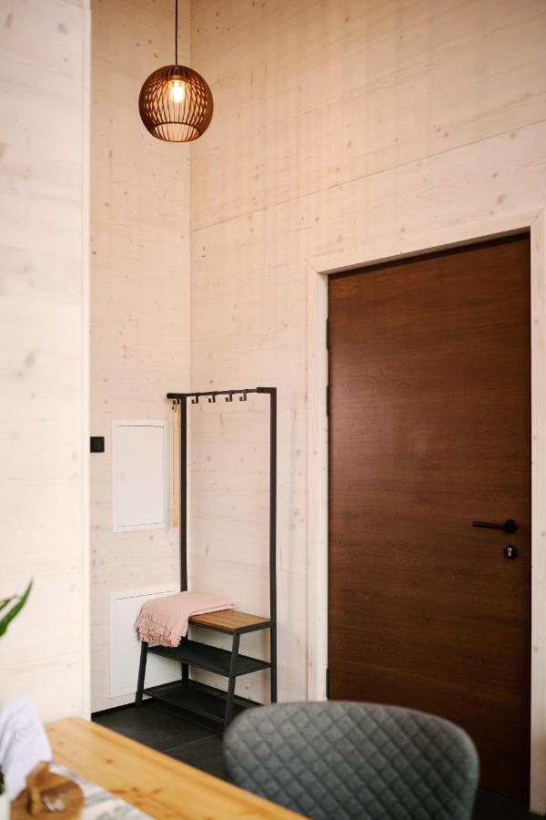 Ferienwohnung Holzgenuss Lehrberg ภายนอก รูปภาพ